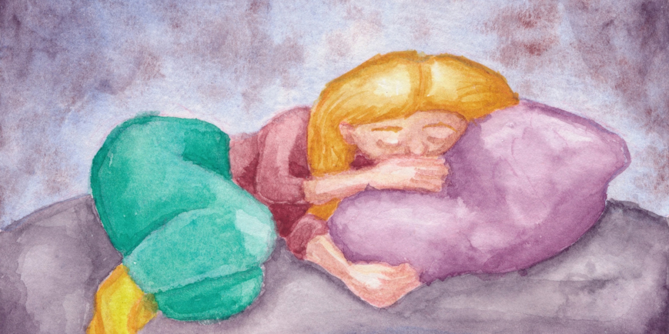 Een aquarel illustratie van een slapende vrouw die opgerold tegen een paars kussen aanligt.
